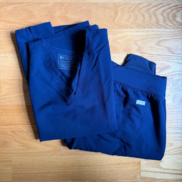 Figs Pants - Figs Set - Navy Zamora Joggers & Navy Casma 3 Pocket Top, M/T